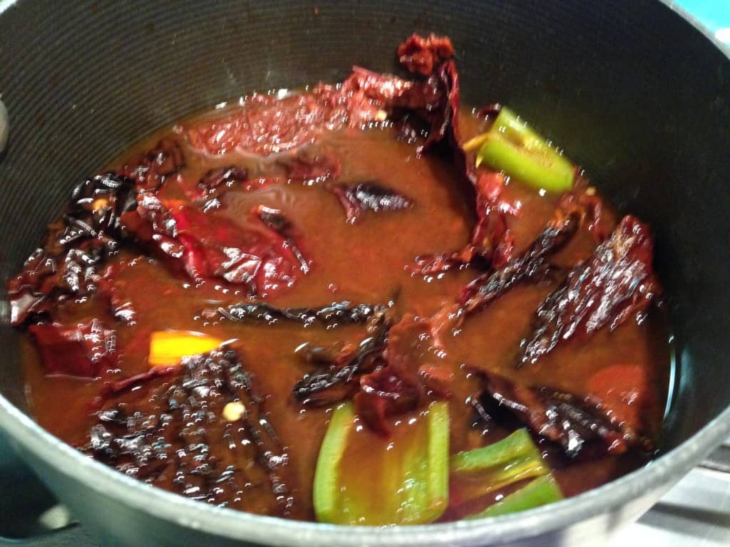 Mix of chiles for the chili sauce.